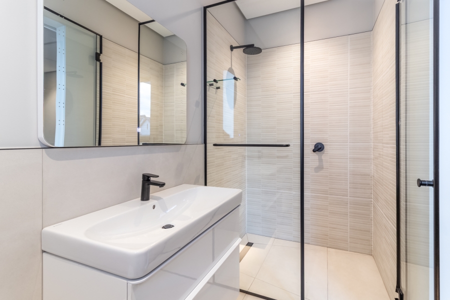 4 Bedroom Property for Sale in Pearl Valley at Val de Vie Western Cape